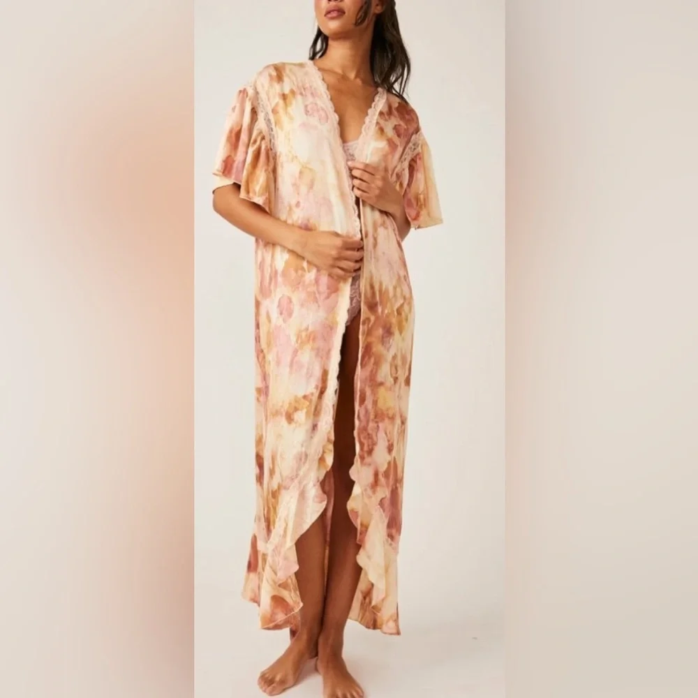 NWOT Free People Intimately Moonbeams Floral Lace Trim Sweet Combo Robe. - Picture 9 of 17
